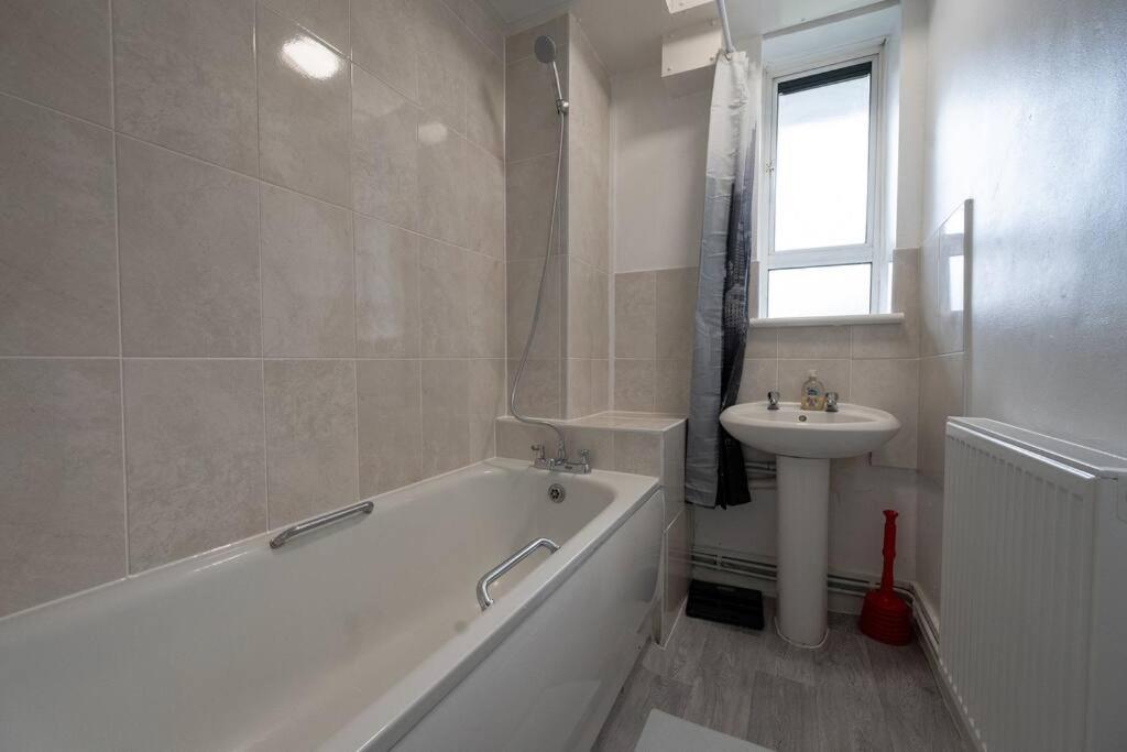 Stunning In Dulwich Apartment